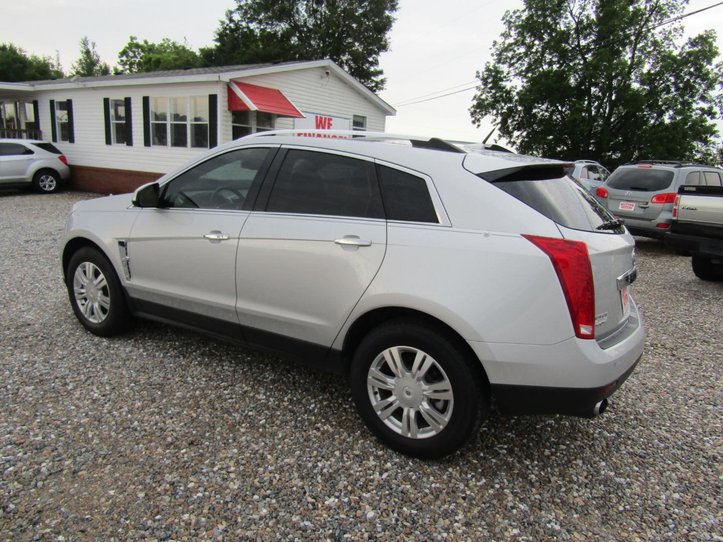 2011 Silver /Gray Cadillac SRX Luxury Collection (3GYFNAEY6BS) with an 3.0L V6 DOHC 24V engine, Automatic transmission, located at 15016 S Hwy 231, Midland City, AL, 36350, (334) 983-3001, 31.306210, -85.495277 - Photo#5